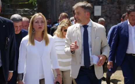 Strage via D'Amelio, il presidente del Consiglio a Palermo: "Sono qui oggi e sarò qui sempre quando c'è da combattere la mafia" 5 via damelio meloni non sono mai mancata ci saro 1