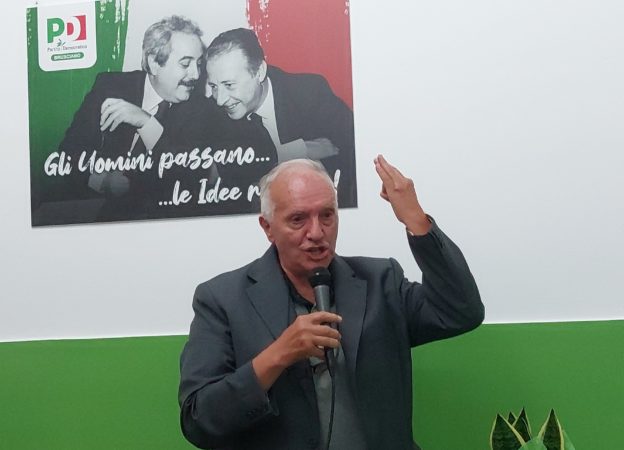 Brusciano, nuova sede per il Partito Democratico 5 6. Salvatore Piccolo Brusciano 31.7.2023 Foto di Antonio Castaldo
