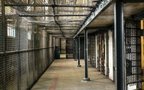 Napoli, carcere di Poggioreale. Cirillo (+Europa): “Condizioni disumane tra sovraffollamento e strutture fatiscenti” 2 1551988570 prison 1652896 960 720