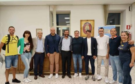 Barra, cooperazione e condivisione: incontro culturale promosso dal Periodico barrese “Obiettivo Folclore” in collaborazione con l’Ente Coordinamento “Festa dei Gigli di Barra 2023”. Presente il sindaco di Brusciano Giacomo Romano 3 377350113 3184574441847500 9081032119680299997 n