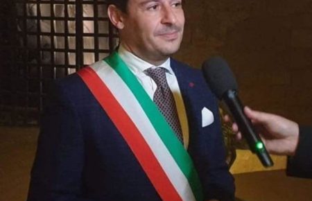 Brusciano, videosorveglianza con centrale operativa comunale 3 1. Avv. Giacomo Romano Sindaco di Brusciano NA