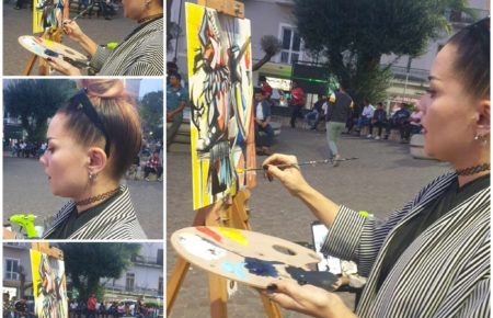 Palma Campania, Progetto "Palma Estemporanea 2023". Incontro con la pittrice Simona Giglio: l'artista dello "Scarabocchio" 5 387499526 197009383416893 4405121157425433542 n