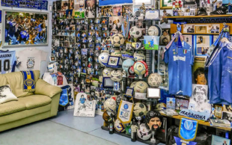 Napoli, brindisi per Maradona e mostra solidale in Birreria 4 Famiglia Vignati 2