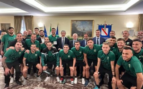 Campania, Calcio a 5: lo Sporting Sala Consilina ricevuto in Regione dal Presidente De Luca con i consiglieri Pellegrino e Matera 4 Foto Pellegrino Sporting Sala Consilina