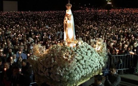 La Celebrazione della Madonna di Fatima: Fede, Miracoli e Devozione 4 fat1