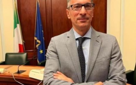 Campania, sanità. Senatore Mazzella (M5S): "Ho scritto al governatore De Luca, riaprire subito il Pronto Soccorso dell'ospedale di Boscotrecase" 5 mazzella1