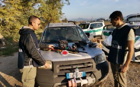 Caivano e Acerra, Task force antibracconaggio della Polizia metropolitana: sequestrati fucili e munizioni ai cacciatori. Due i denunciati 5 me3