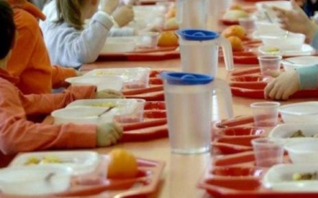 Pollena Trocchia, refezione scolastica: servizio al via il 6 novembre 4 refezionescolastica