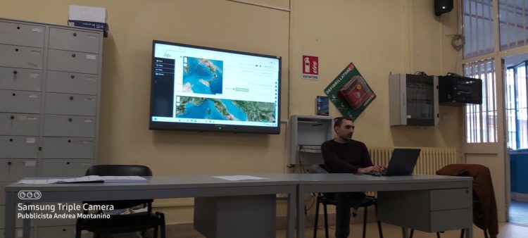 San Gennaro Vesuviano, all’Isis Caravaggio parte il Progetto Edugreen: l’innovativo utilizzo delle tecnologie in agricoltura sostenibile 9 403607045 313495678115841 2964988371559123623 n