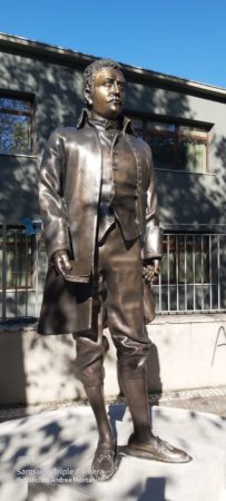 Palma Campania, inaugurata la statua bronzea del patriota e politico Vincenzo Russo 9 403618810 1404325033512368 116258637021982529 n