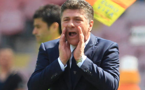 Napoli, è ufficiale: Mazzarri alla guida degli azzurri. Il tecnico toscano torna sulla panchina partenopea dopo 10 anni 4 Mazzarri 3 e1699965134767