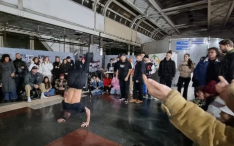 Napoli, la stazione Piave di Eav incontra i giovani amanti della breakdance 4 break1