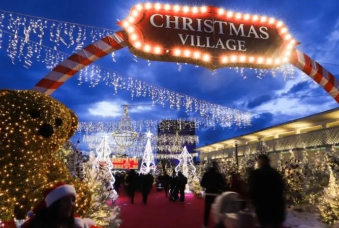 christmas village napolimod