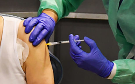 vaccinazioni oggiono vaccino vaccini pala bachelet over 80 anziani 5