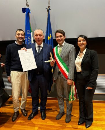 2. Alessandro Esposito Stella al merito del Lavoro Napoli 5.12.2023