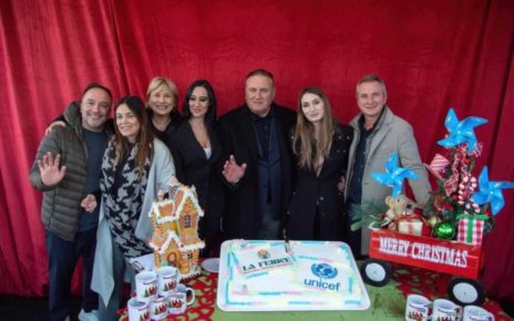 Al SantaClaus Village l'UNICEF festeggia i suoi 70 anni: 700 festanti bambini provenienti da tutta la Campania 4 385522103 1039186910529548 8034176061679601509 n