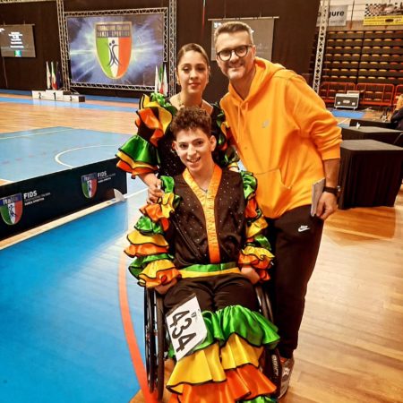 Palma Campania, "Giornata Internazionale sulla disabilità". Nasce una nuova eccellenza nella danza: il talentuoso palmese Santolo Giovanni Cosenza 6 403606592 342480568414880 2421324615286998408 n