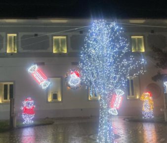 SAN LORENZELLO BABBO NATALE E LE SUE STRENNE
