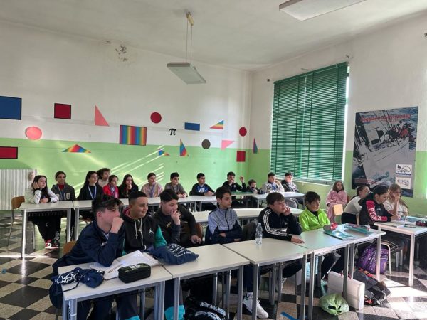 Salerno, Bullismo: si conclude la campagna del Corecom @Scuolasenzabulli  2023, incontrati oltre 1500 studenti in otto differenti scuole della  Campania |