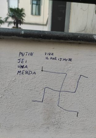 Svastiche Savianomod