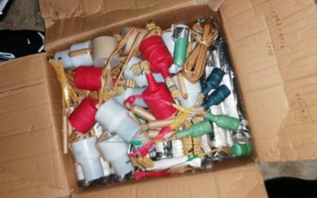 Operazione Capodanno sicuro, sequestrati fuochi illegali per oltre una tonnellata in provincia di Napoli 4 botti capodanno guardia di finanza 1608714505008