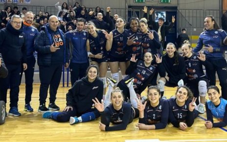 VOLLEY - Luvo Barattoli Arzano batte Olimpia San Salvatore Telesino e chiude l'andata al primo posto 5 La Luvo Barattoli Arzano Volley