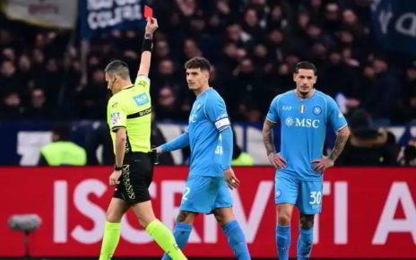 Torino-Napoli 3-0, preoccupante crollo dei campioni d'Italia 12 mazzocchi.napoli.espulsione