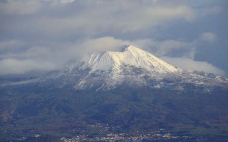 Campania, allerta Meteo: temporali e calo delle temperature 3 vesuvio6