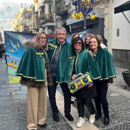 Palma Campania, gli Istituti “C. De Curtis” e “V. Russo” rinnovano la tradizione scolastica del Carnevale Palmese 2024 12 423454693 955514705907201 3569723076629614232 n