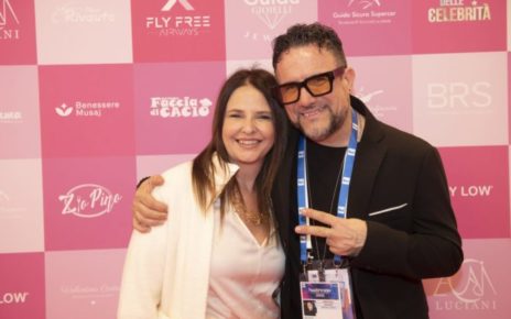 Sanremo 2024, Esperienza travolgente di Viviana Sodano al “Salotto delle Celebrità” 4 426130864 1994967107565784 8028807963783023370 n