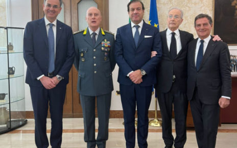 Napoli, Leo (Mef): “Riaperti i termini della rottamazione quater fino a marzo 2024” 3 Da sinistra De Nuccio Augelli Leo Turi e Moretta ok
