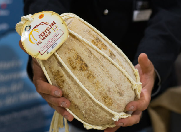 Provolone del Monaco Dop Alta Risoluzione 20