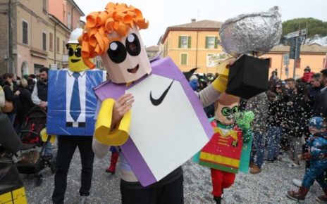 Pollena Trocchia, la sfilata di Carnevale rimandata a sabato 17 febbraio 5 carnevale ragazzi ra 2024 23 696x464 1
