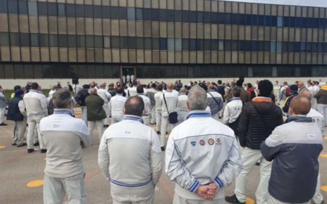 Pomigliano d'Arco, sciopero stabilimento Stellantis: incrociano le braccia il 90% dei lavoratori 4 stellantis pomigliano