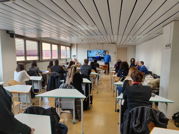Fisciano, innovazione tecnologica all’Unisa: l’Avatar che supporta il Docente! 4 418969459 790246099641173 5420796498095310144 n