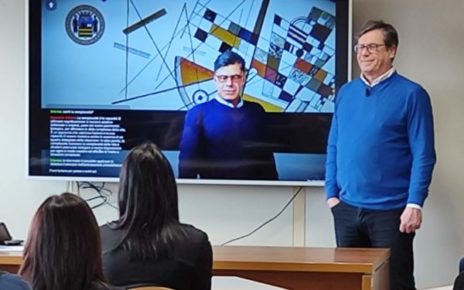Fisciano, innovazione tecnologica all’Unisa: l’Avatar che supporta il Docente! 3 421727891 790375042971454 9022614180514523751 n