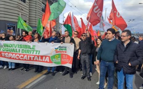 Napoli, Autonomia differenziata: manifestazione Alleanza Verdi Sinistra contro la riforma Calderoli 3 Borrelli autonomia differenziata 2
