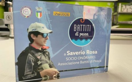 Napoli, il campione del mondo di pesca sportiva Saverio Rosa, nominato socio onorario dell'Associazione "Battiti di Pesca" 3 Saverio Rosa