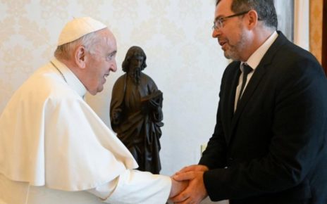 papa e ambasciatore