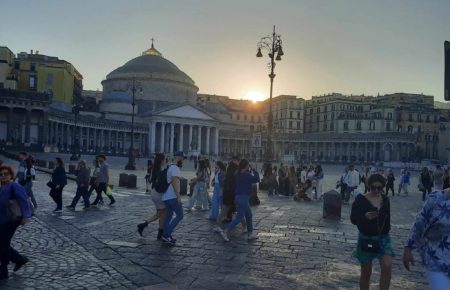 Napoli, una domenica tra arte, cultura e gastronomia: boom di turisti nella capitale del Sud 3 434870044 1417294549174775 8471338526514516029 n