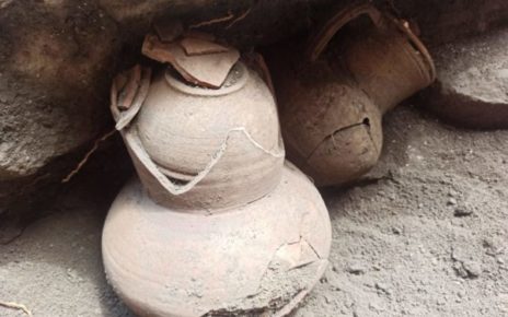Reperti archeologici, dai magazzini della Soprintendenza di Catania alle aule del liceo de Sanctis di Paternò in esposizione per la prima volta 4 6