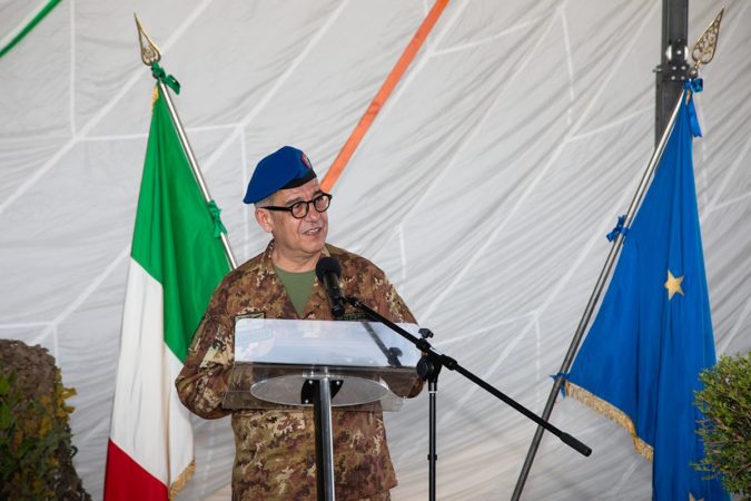 Cambio al vertice dell’Aviazione dell’Esercito, il Generale di Divisione Andrea Di Stasio cede il Comando al Generale di Divisione Salvatore Annigliato 5 Foto 5. Il neo Cte dellAVES Gen. Annigliato