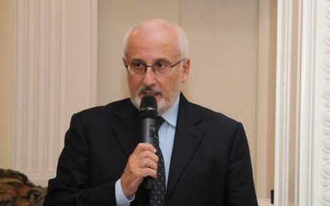 Napoli, all’ambasciatore Mario Boffo il premio “Montale Fuori di casa” 5 Mario Boffo