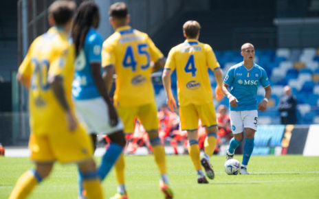 Napoli-Frosinone 2-2, partenopei fragili e insicuri deludono ancora sommersi dai fischi del Maradona 5 Napoli Frosinone WP 10