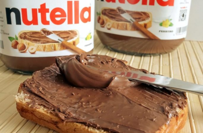 chocolate spread gfb59fb49b 1280 1 1024x674 1