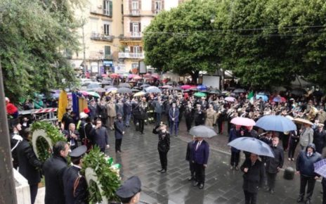 Napoli, celebrazioni del 25 Aprile. Anche i giornalisti scendono in piazza: "Difendiamo la libertà di stampa" 5 clebrazioninapoli1