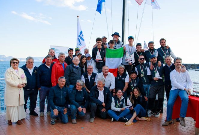vela premiazione