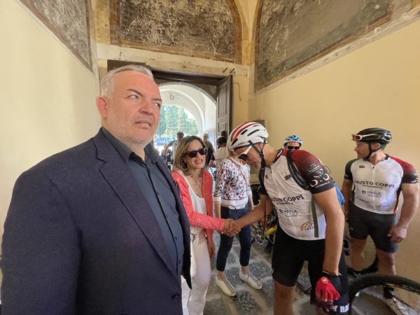 Somma Vesuviana, 80 anni dagli eventi: gruppo di 50 cicloamatori ha ripercorso l’itinerario che Fausto Coppi faceva ogni giorno da Caserta a Somma 5 092