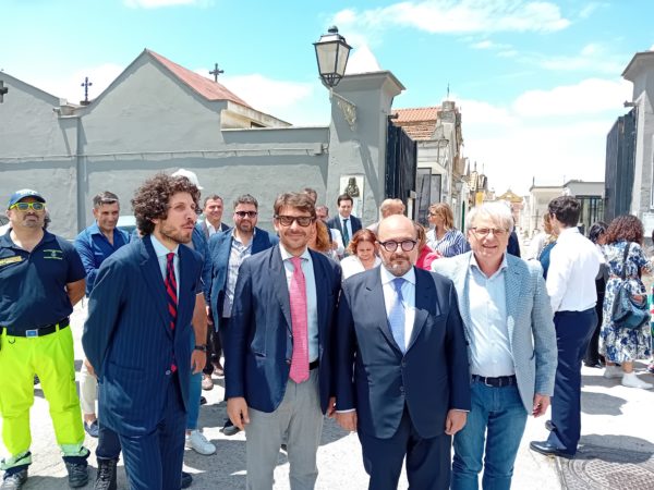 11. Ministro Cultura Gennaro Sangiuliano Omaggio a Guido De Ruggiero e Renzo De Felice Cimitero di Brusciano 25.5.2024