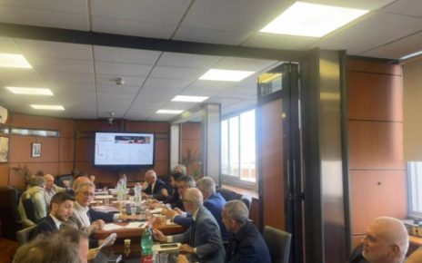 Circum, i sindaci del Nolano incontrano i vertici dell’Eav: focus sui servizi sostitutivi attivati con lo stop della linea ferroviaria Napoli–Baiano 3 441895027 768765462034100 3910811899930796559 n